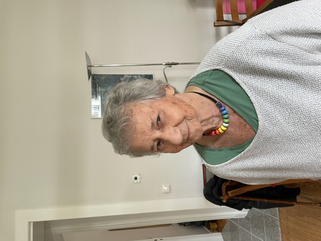 Patient after a physiotherapy home visit in Hamburg
